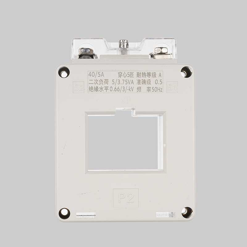 人民电器,,,中国人民电器,LMK2-0.66系列低压电流互感器。